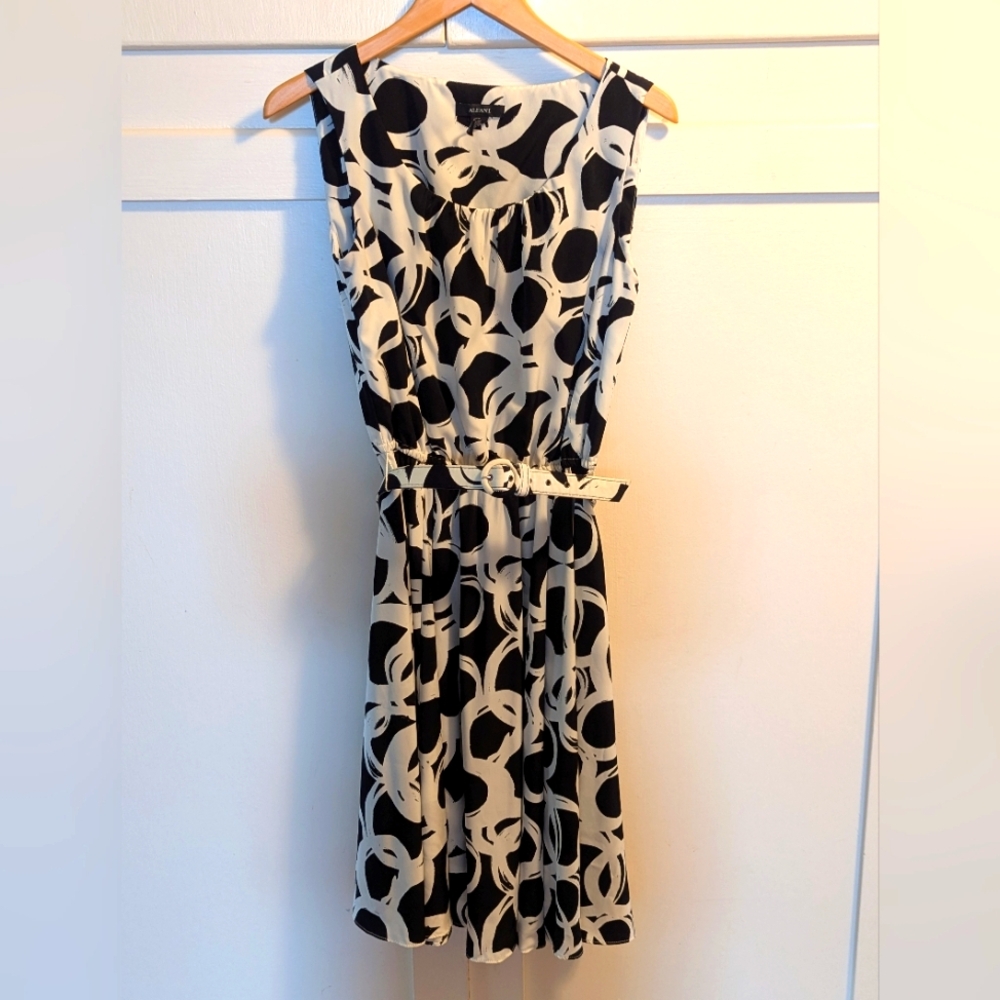 Alfani Black and White Sleeveless Sheath Midi Dress